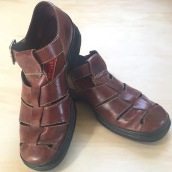 cole haan men's sandals